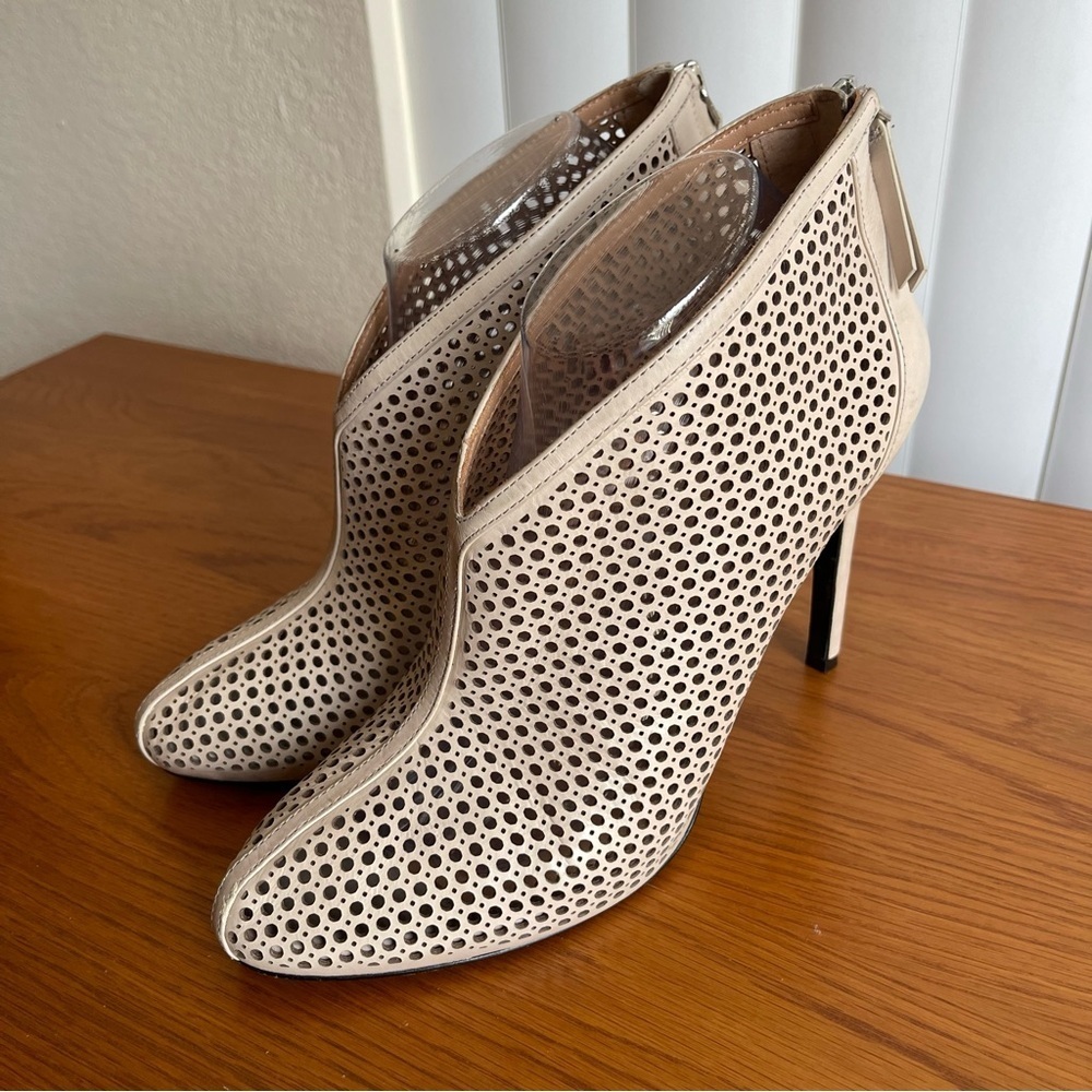 Vince Camuto Signature Perforated Heeled Ankle Boots Beige Size 10